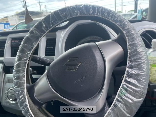 Suzuki HUSTLER 2016-05 8438222-8