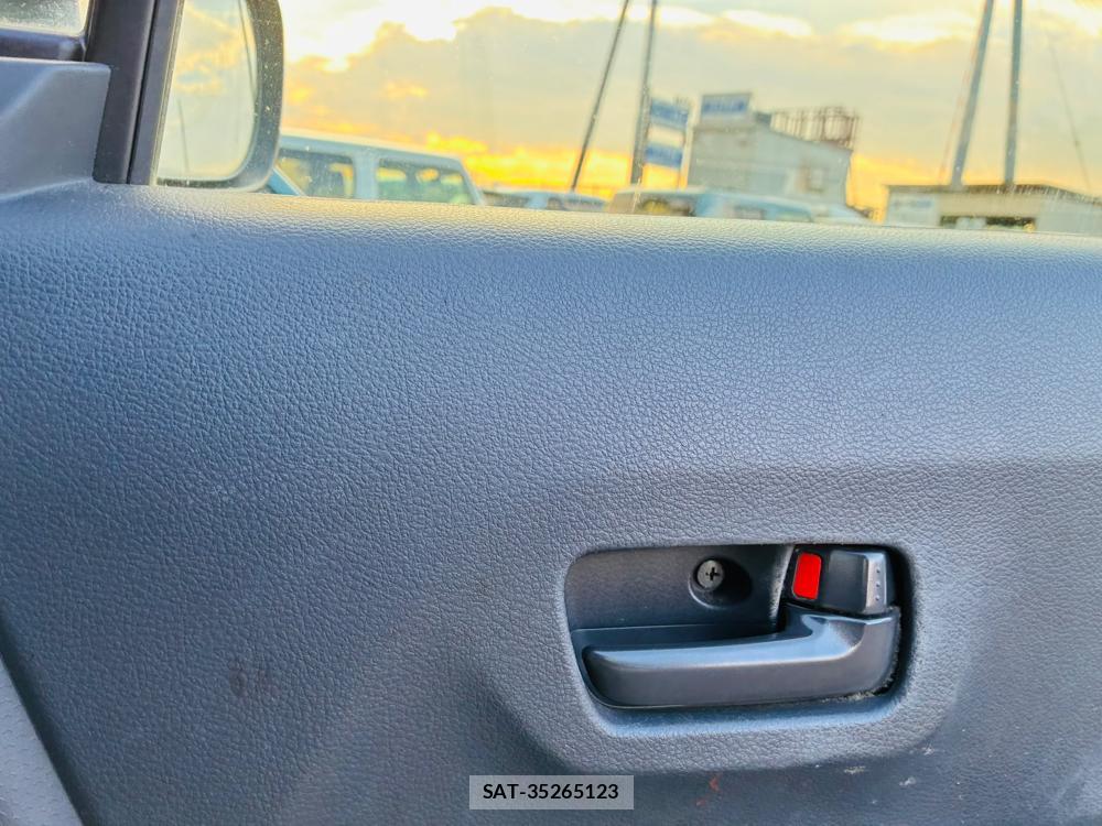 Suzuki HUSTLER 2019-07 8382596-19