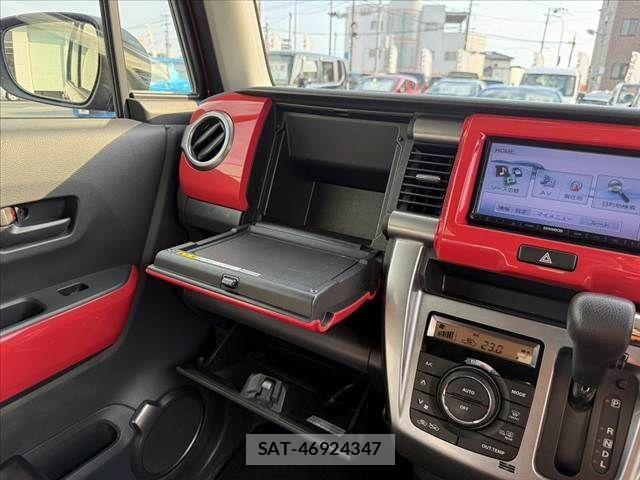 Suzuki HUSTLER 2015-03 8528532-29
