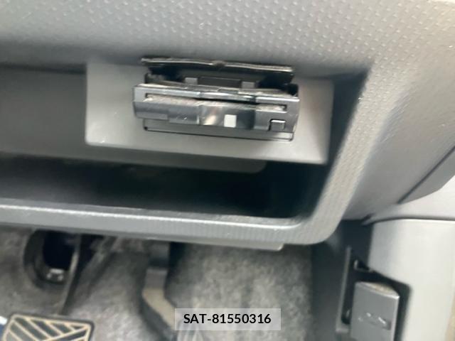 Suzuki HUSTLER 2015-09 8562181-17