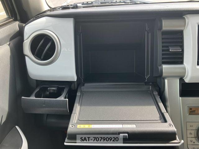 Suzuki HUSTLER 2017-07 8562177-28