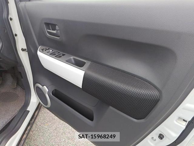 Suzuki HUSTLER 2015-01 8659476-11