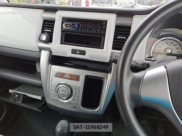 Suzuki HUSTLER 2015-01 8659476-16