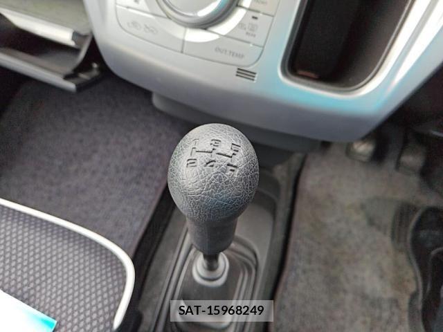 Suzuki HUSTLER 2015-01 8659476-19