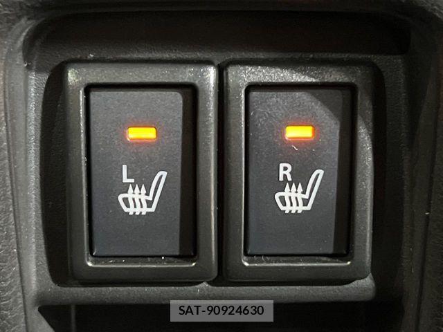 Suzuki HUSTLER 2021-01 8666270-6