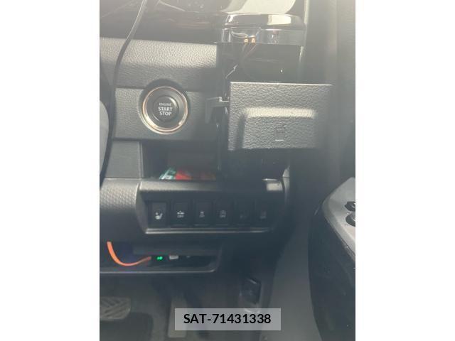 Suzuki HUSTLER 2017-03 8742771-12