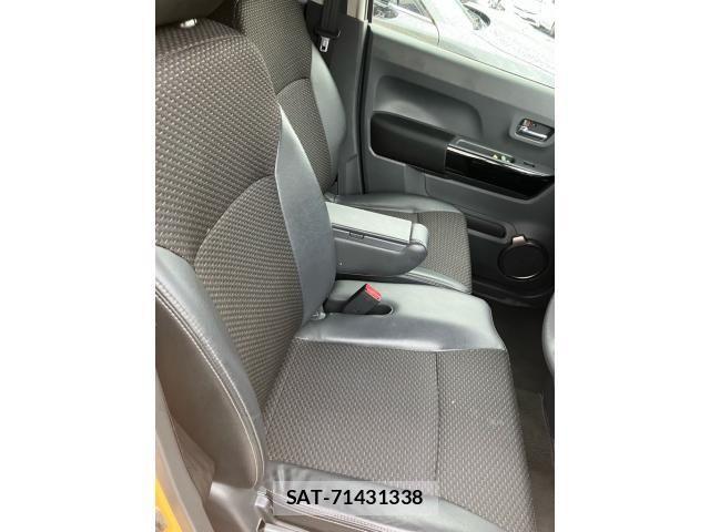 Suzuki HUSTLER 2017-03 8742771-16