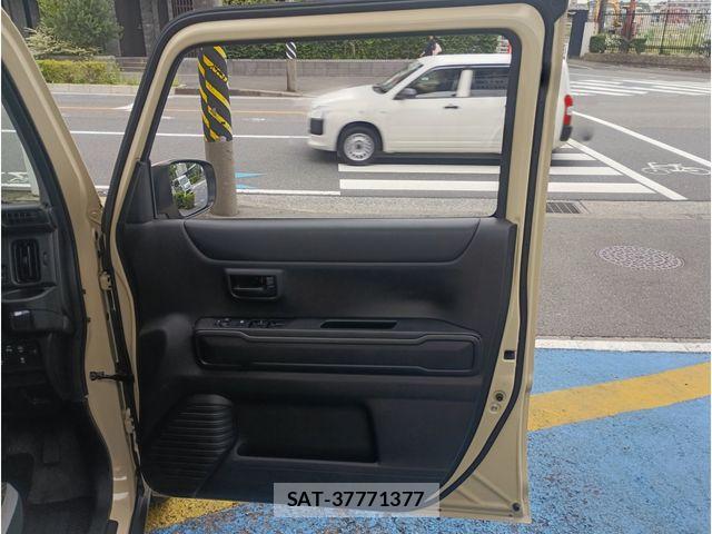 Suzuki HUSTLER 2022-07 8742739-26