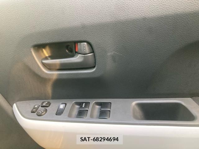 Suzuki HUSTLER 2017-03 8780600-13