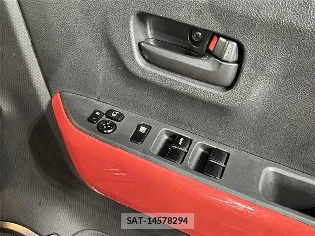 Suzuki HUSTLER 2015-03 8829500-10