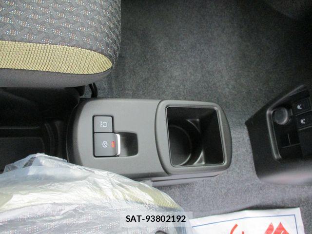Suzuki HUSTLER 2026-08 8829475-7