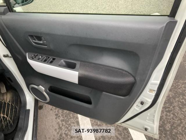 Suzuki HUSTLER 2014-07 8849364-11