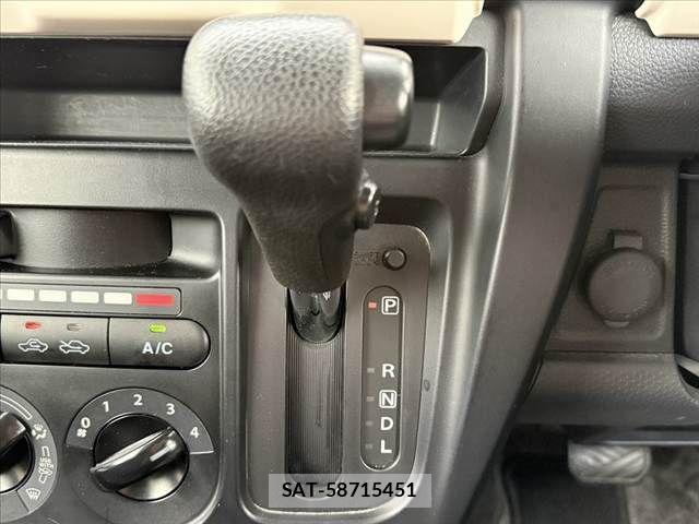 Suzuki HUSTLER 2019-06 8880110-23