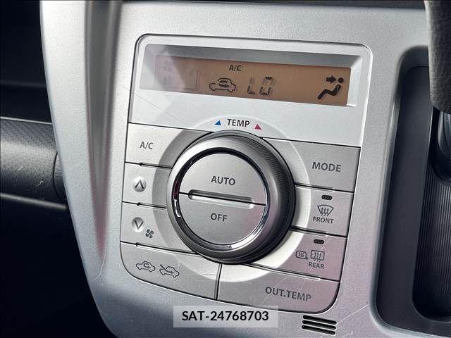 Suzuki HUSTLER 2015-08 8880112-26