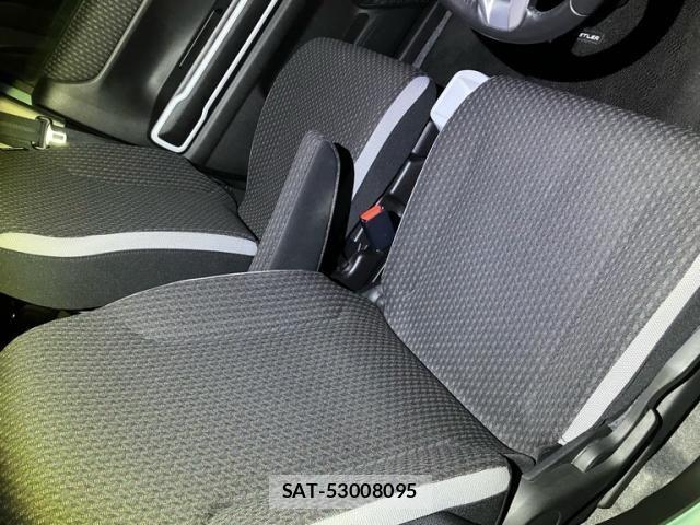 Suzuki HUSTLER 2021-02 1585907-11