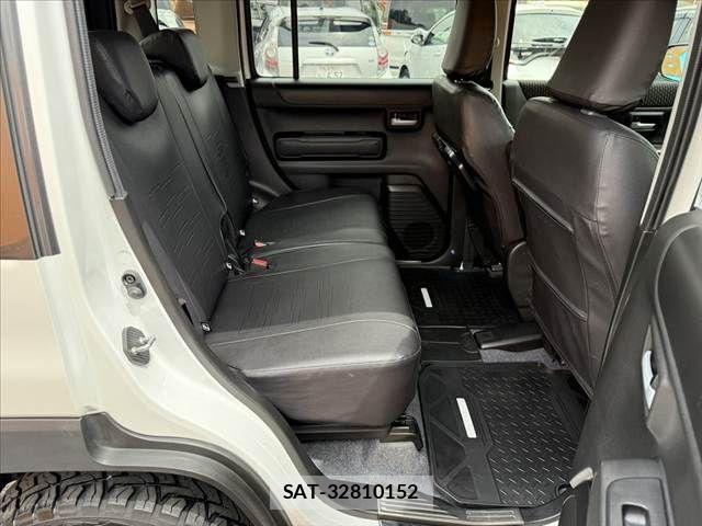 Suzuki HUSTLER 2022-09 7219811-19