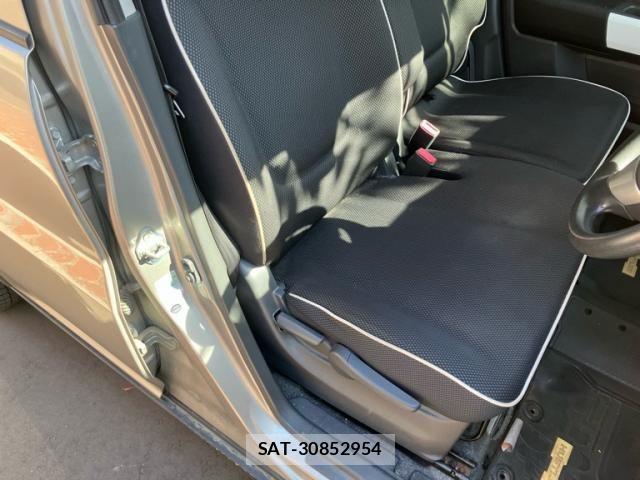 Suzuki HUSTLER 2015-07 7219780-17