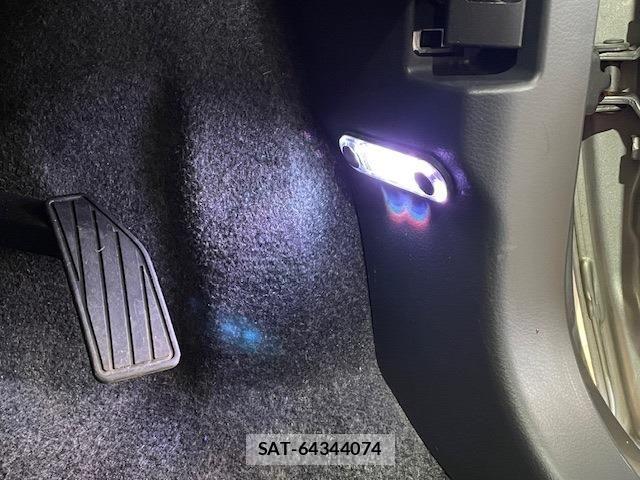 Suzuki HUSTLER 2015-05 7219778-24
