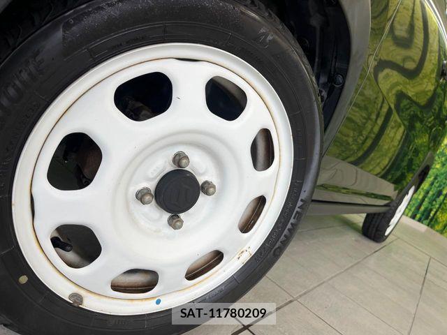 Suzuki HUSTLER 2015-06 7219779-12