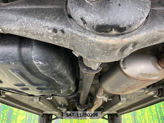 Suzuki HUSTLER 2015-06 7219779-18