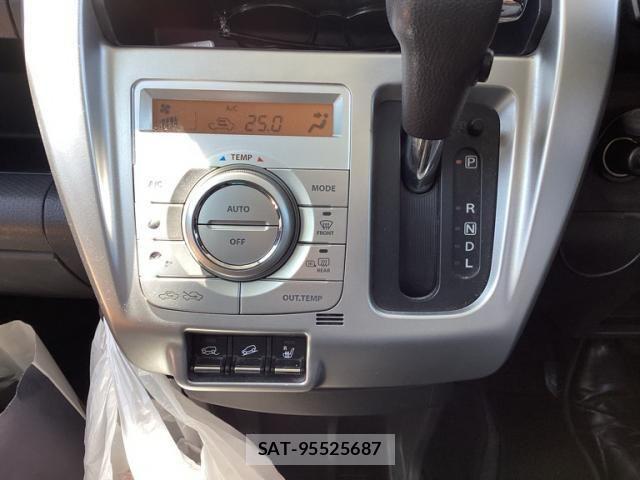 Suzuki HUSTLER 2015-02 7251089-19
