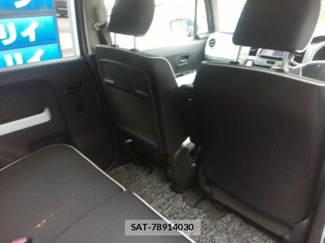 Suzuki HUSTLER 2014-03 7272057-6