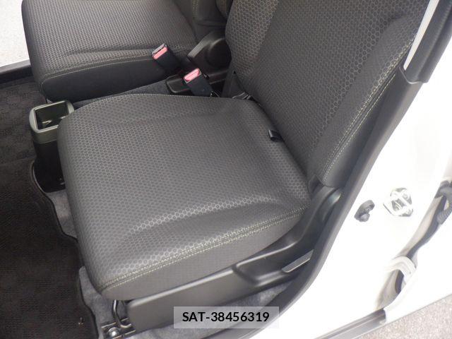 Suzuki HUSTLER 2025-07 7327564-21