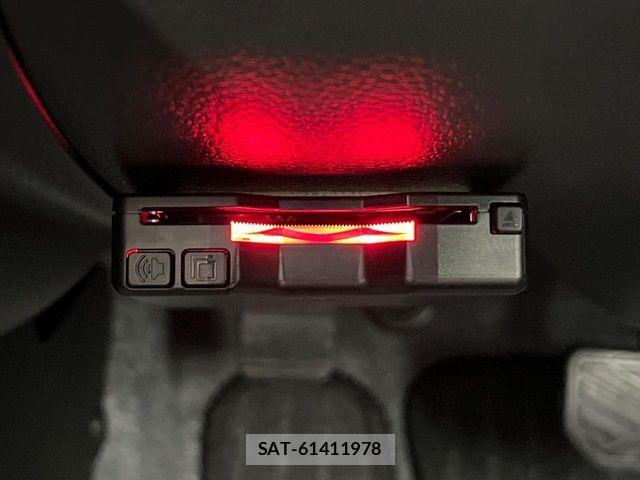 Suzuki HUSTLER 2025-06 7327568-5