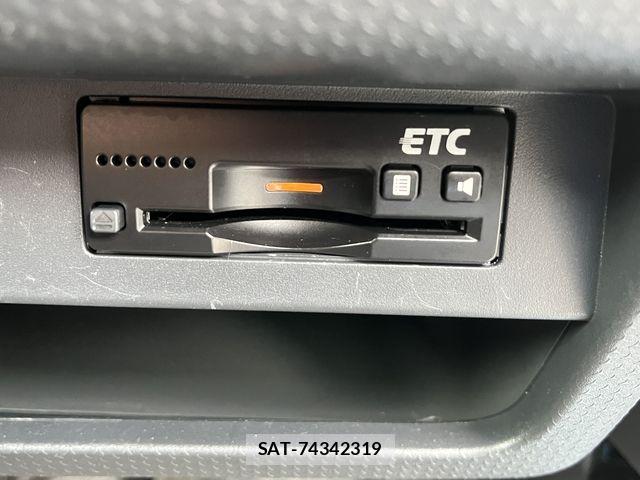 Suzuki HUSTLER 2015-07 7454900-15