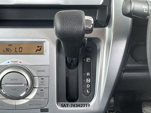 Suzuki HUSTLER 2015-07 7454900-19