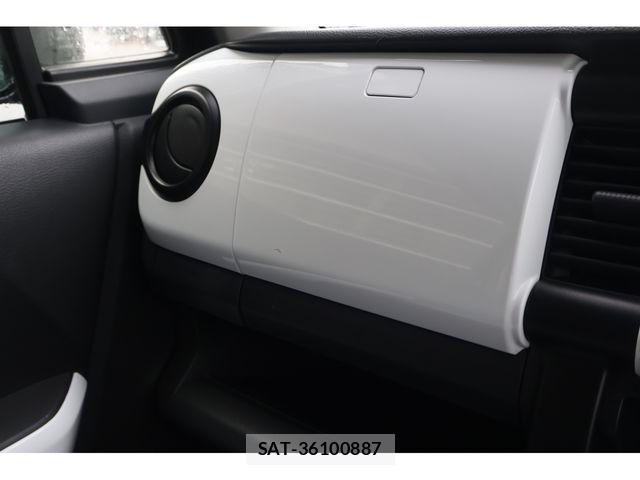 Suzuki HUSTLER 2015-11 8074058-6