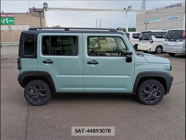 Suzuki HUSTLER 2024-08 8207921-3
