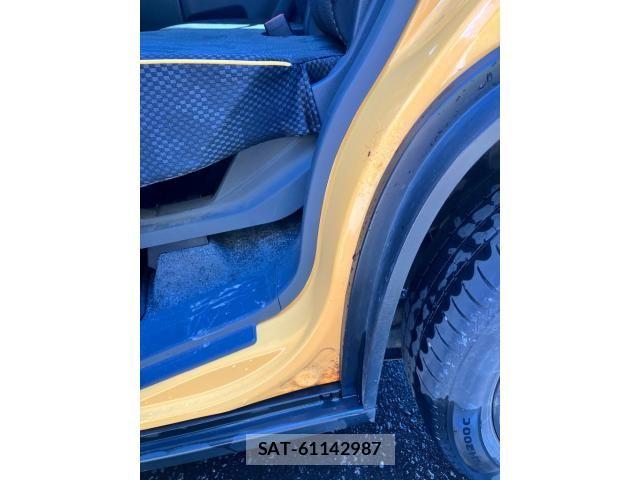 Suzuki HUSTLER 2018-03 8207930-27