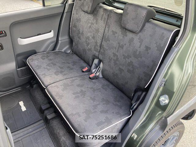 Suzuki HUSTLER 2017-04 8230370-18