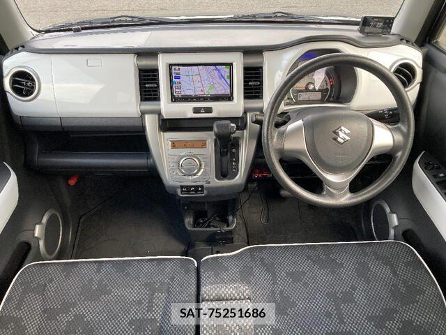Suzuki HUSTLER 2017-04 8230370-5