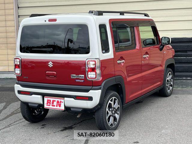 Suzuki HUSTLER 2023-01 8245450-2
