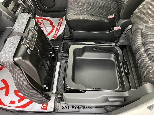 Suzuki HUSTLER 2018-06 8245454-19