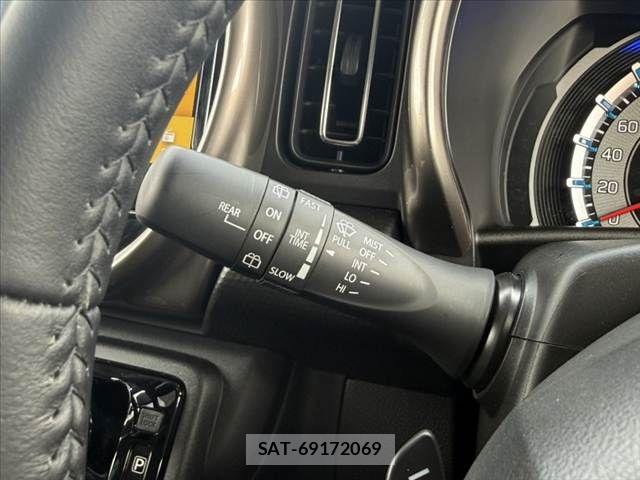 Suzuki HUSTLER 2023-08 8314827-28