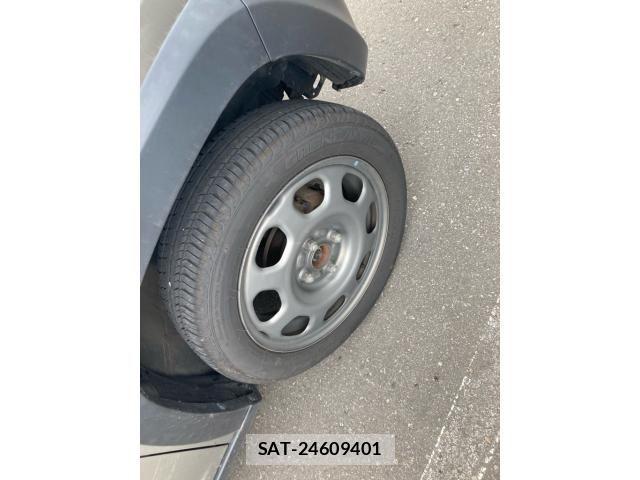 Suzuki HUSTLER 2015-02 8326437-9