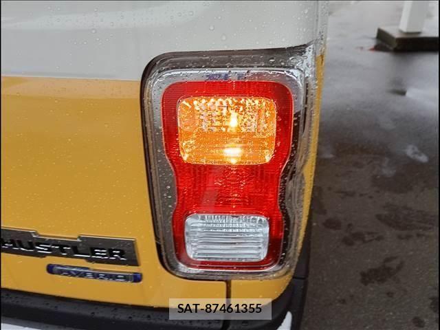 Suzuki HUSTLER 2023-11 8366360-7