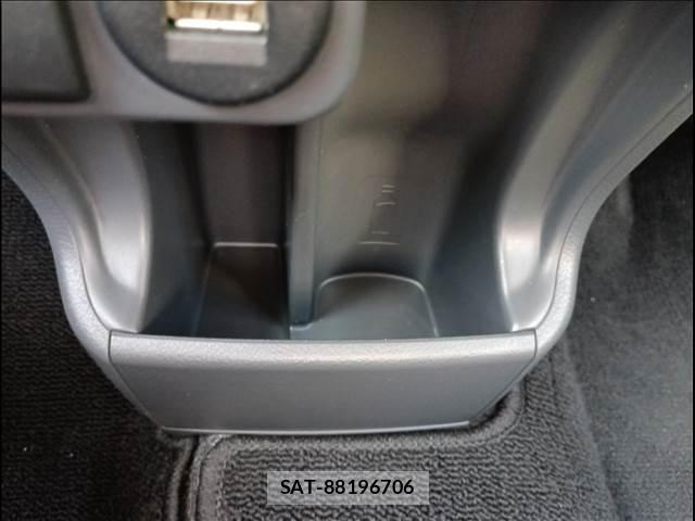 Suzuki HUSTLER 2019-01 8366365-19