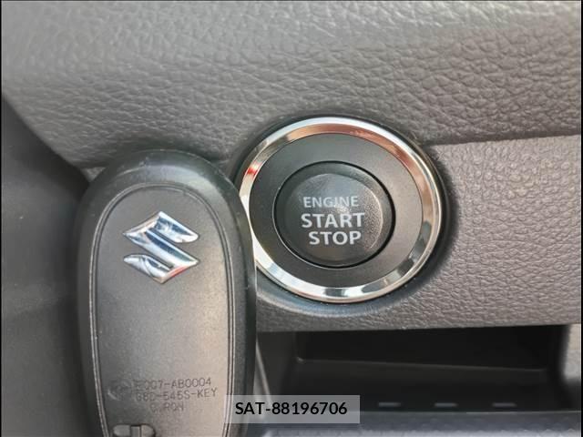 Suzuki HUSTLER 2019-01 8366365-22