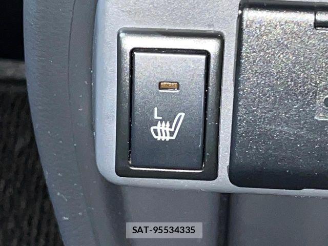 Suzuki HUSTLER 2017-06 8438223-4