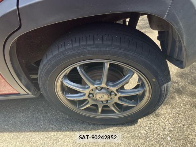 Suzuki HUSTLER 2014-07 8562189-8