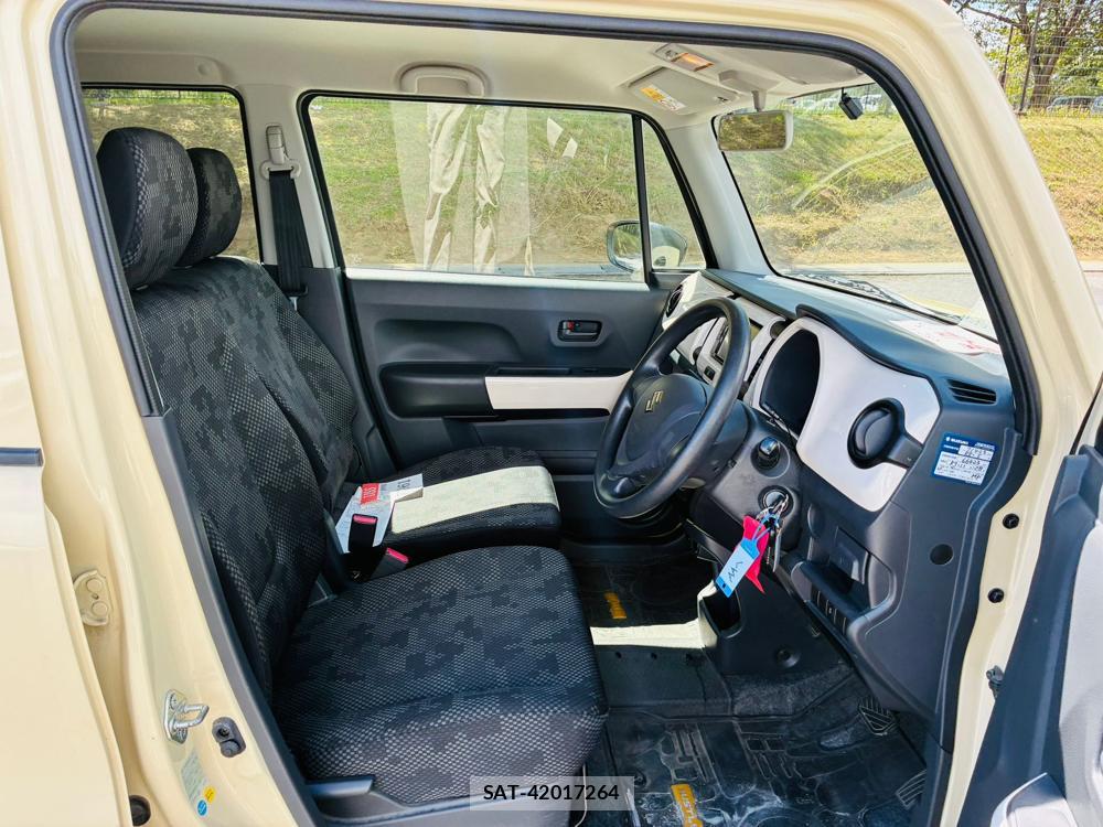 Suzuki HUSTLER 2019-10 8448990-11