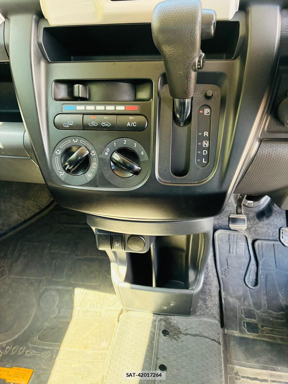 Suzuki HUSTLER 2019-10 8448990-20
