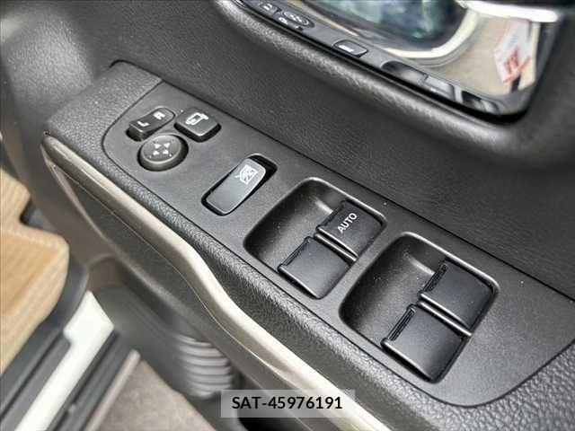 Suzuki HUSTLER 2023-11 8742776-21