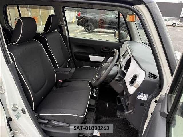 Suzuki HUSTLER 2015-11 8742782-15