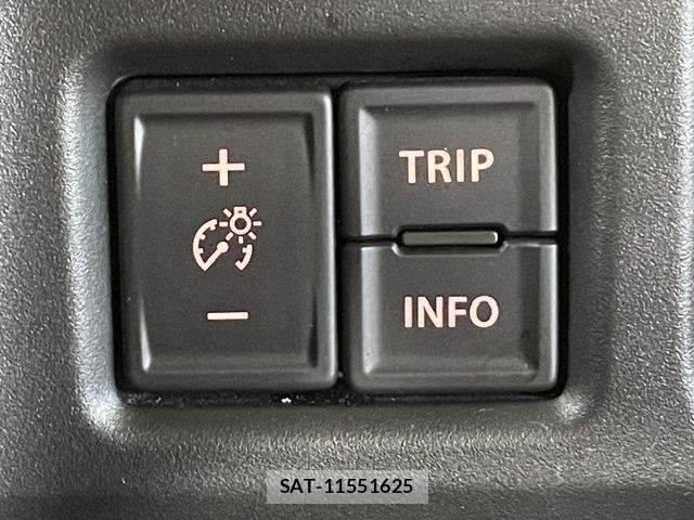 Suzuki HUSTLER 2024-02 8829517-25