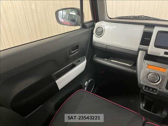 Suzuki HUSTLER 2014-01 8829526-10